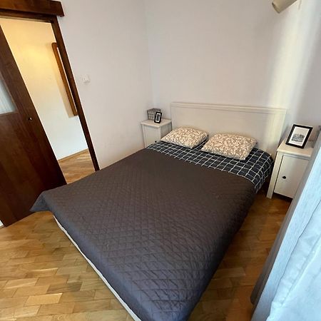 Downtown Apartment B 克拉科夫 外观 照片